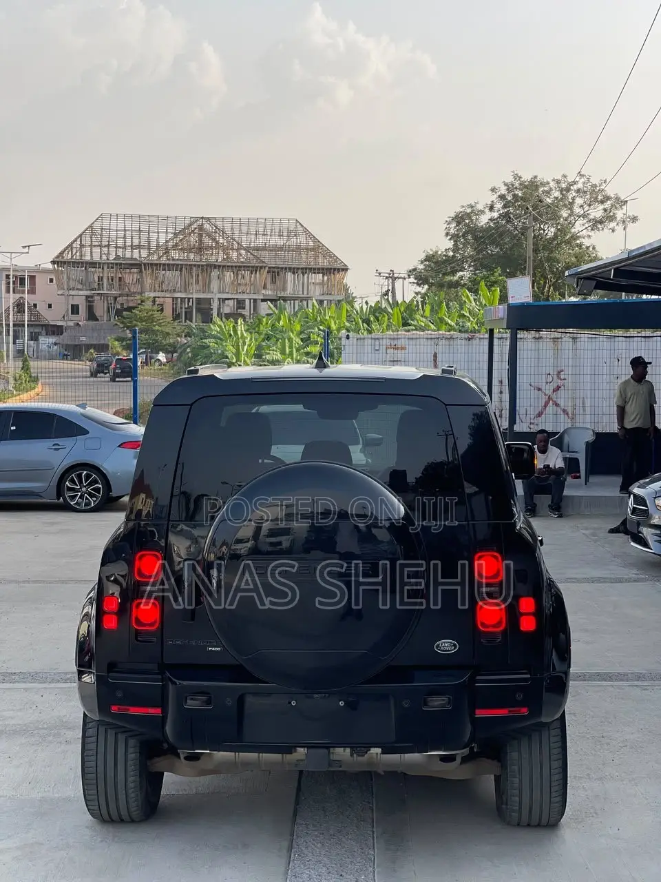 Land Rover Defender 2022 Black