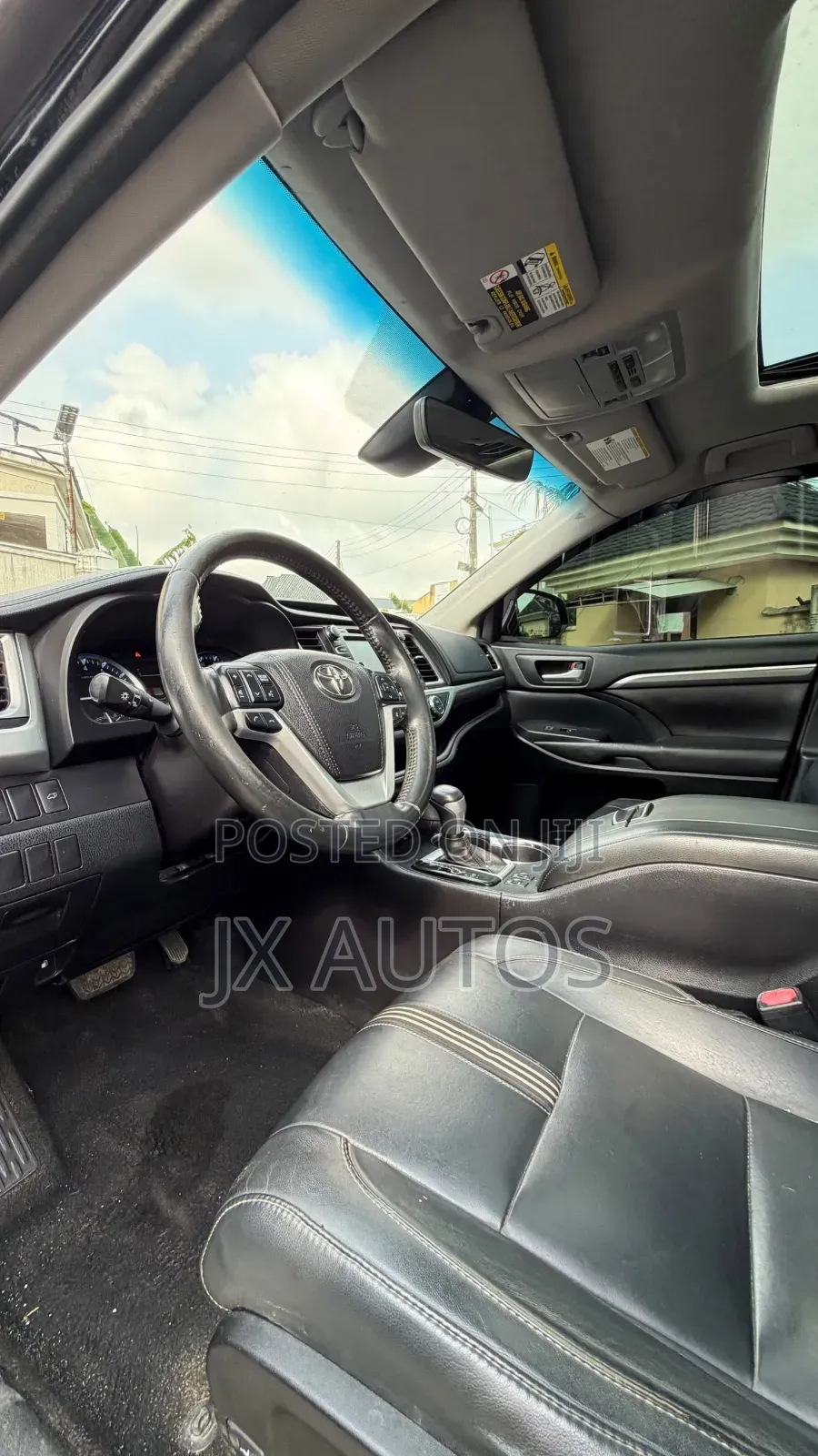 Toyota Highlander SE 4x4 V6 (3.5L 6cyl 8A) 2017 Black