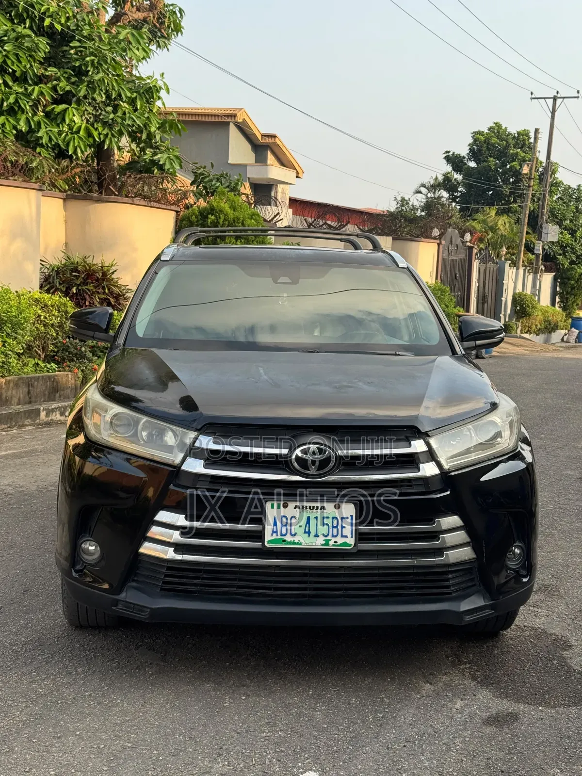 Toyota Highlander XLE 4x4 V6 (3.5L 6cyl 8A) 2018 Black