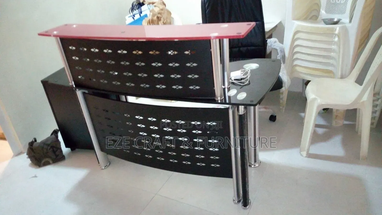 Glass Top Receptionist Table