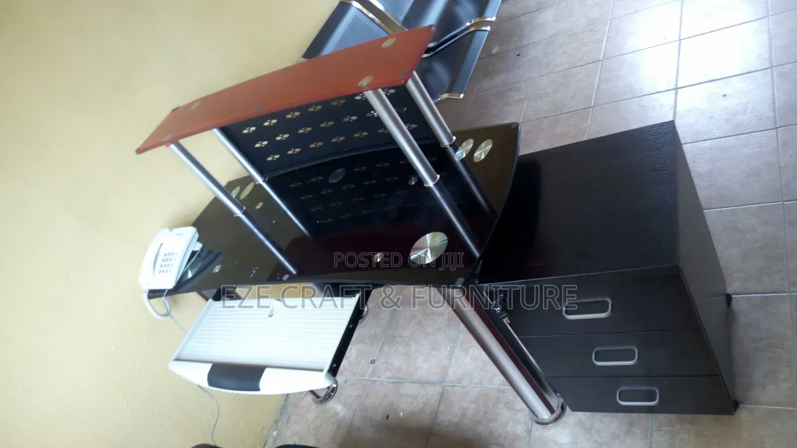 Glass Top Receptionist Table