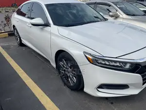Honda Accord 2019 White