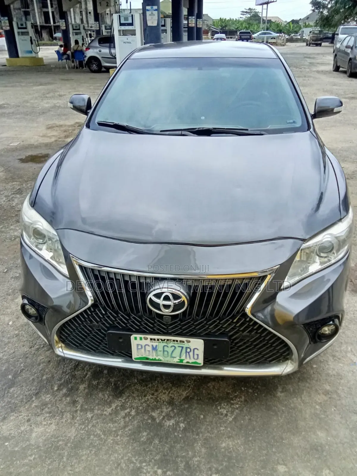 Toyota Camry LE 4dr Sedan (2.5L 4cyl 6AM) 2010 Gray