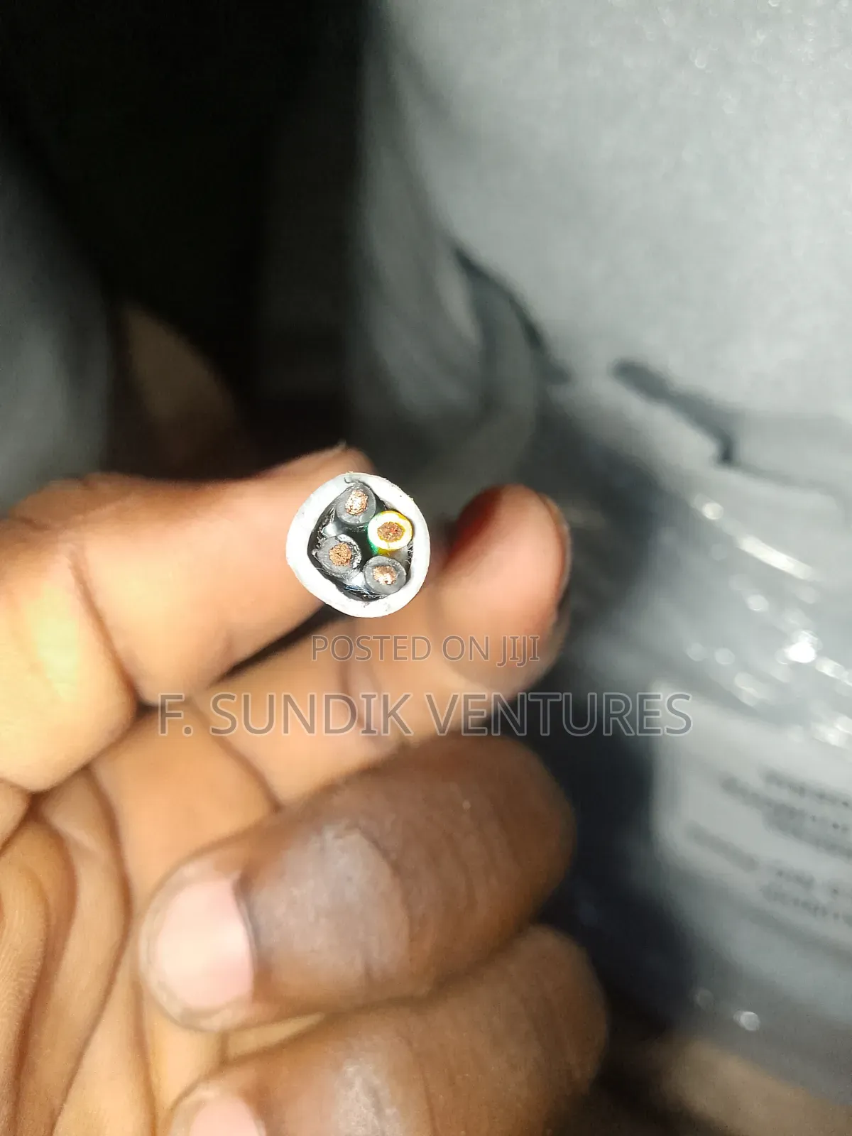 2.5mm 4core Screen Flexible Cable