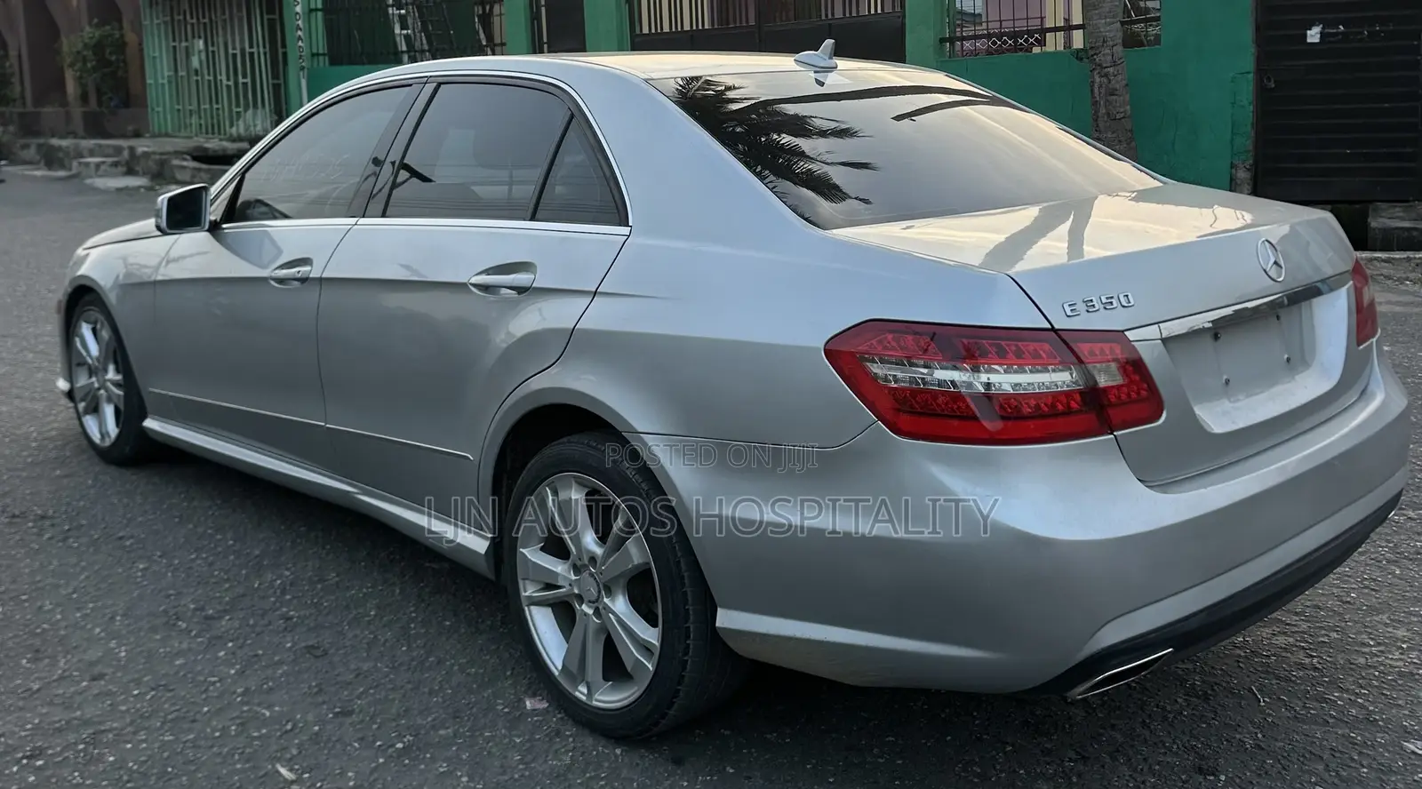 Mercedes-Benz E350 Base 4Matic Sedan AWD (3.5L 6cyl 7A) 2013 Silver