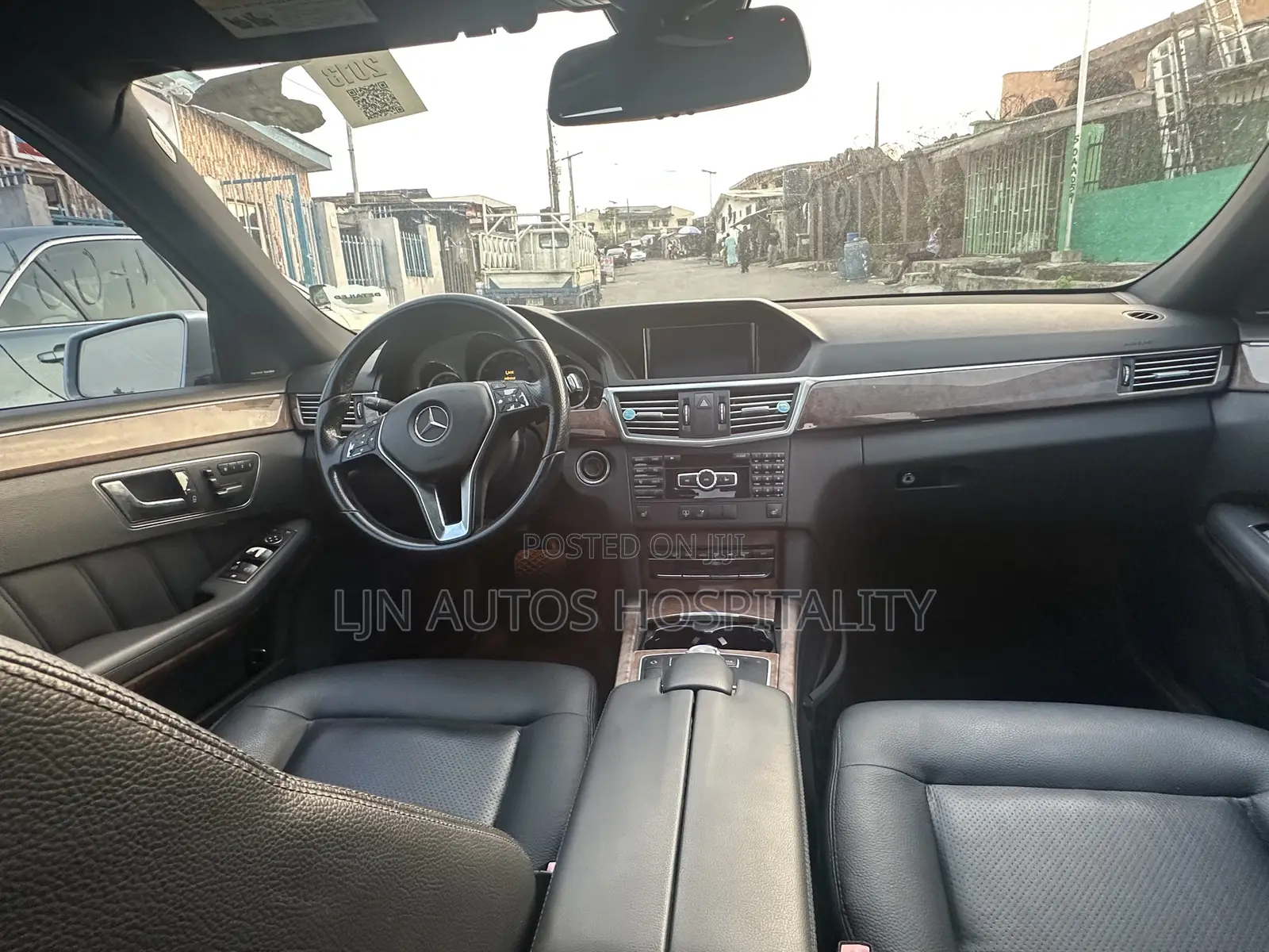 Mercedes-Benz E350 Base 4Matic Sedan AWD (3.5L 6cyl 7A) 2013 Silver
