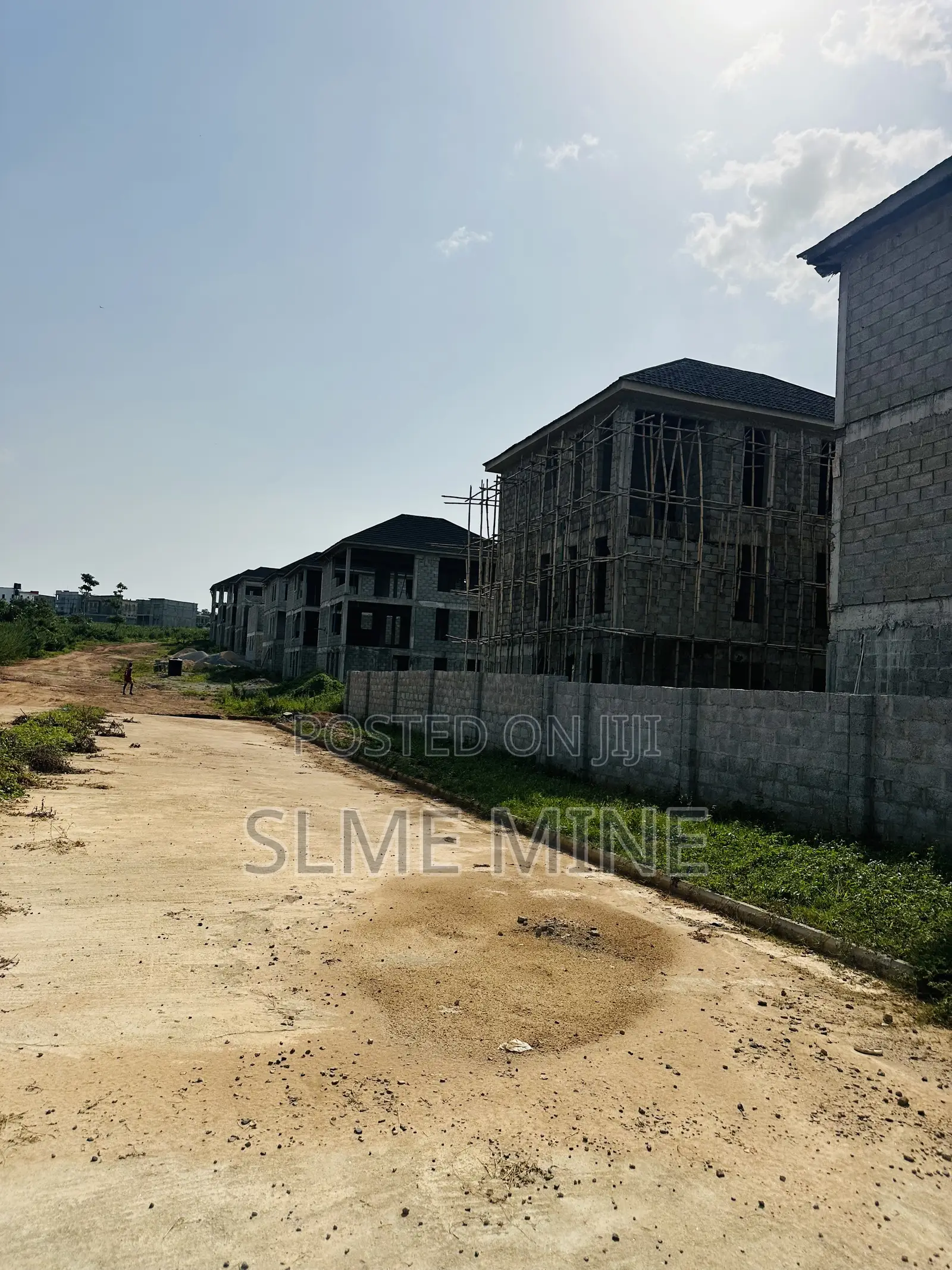 3bdrm Block of Flats in Rockhomes Estate, Life Camp for sale