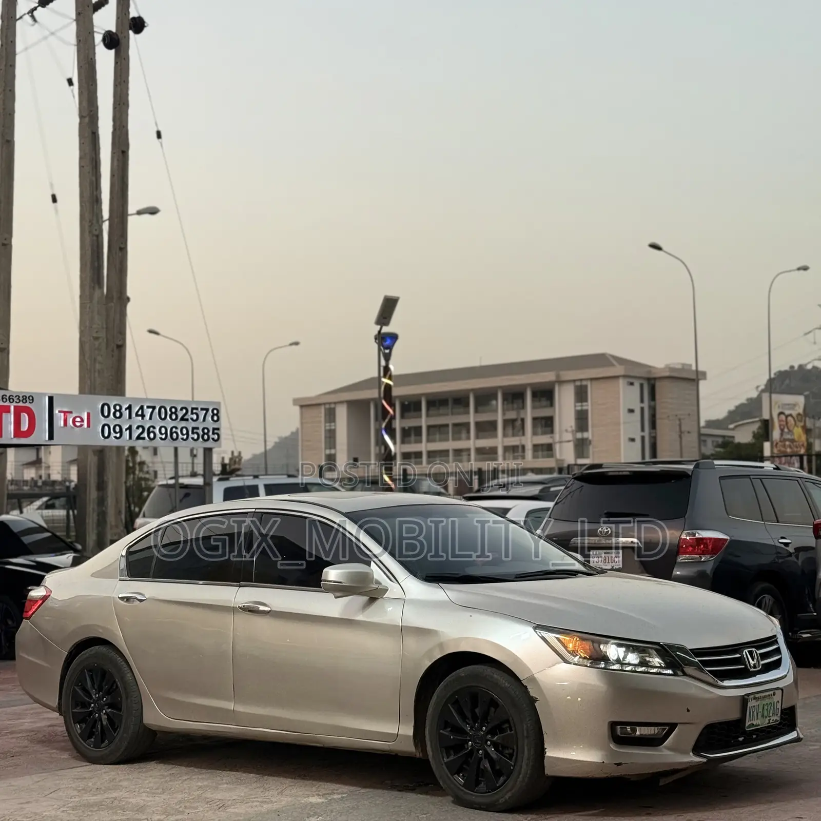 Honda Accord 2013 Gold