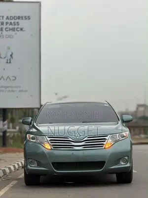Toyota Venza XLE 2010 Gray