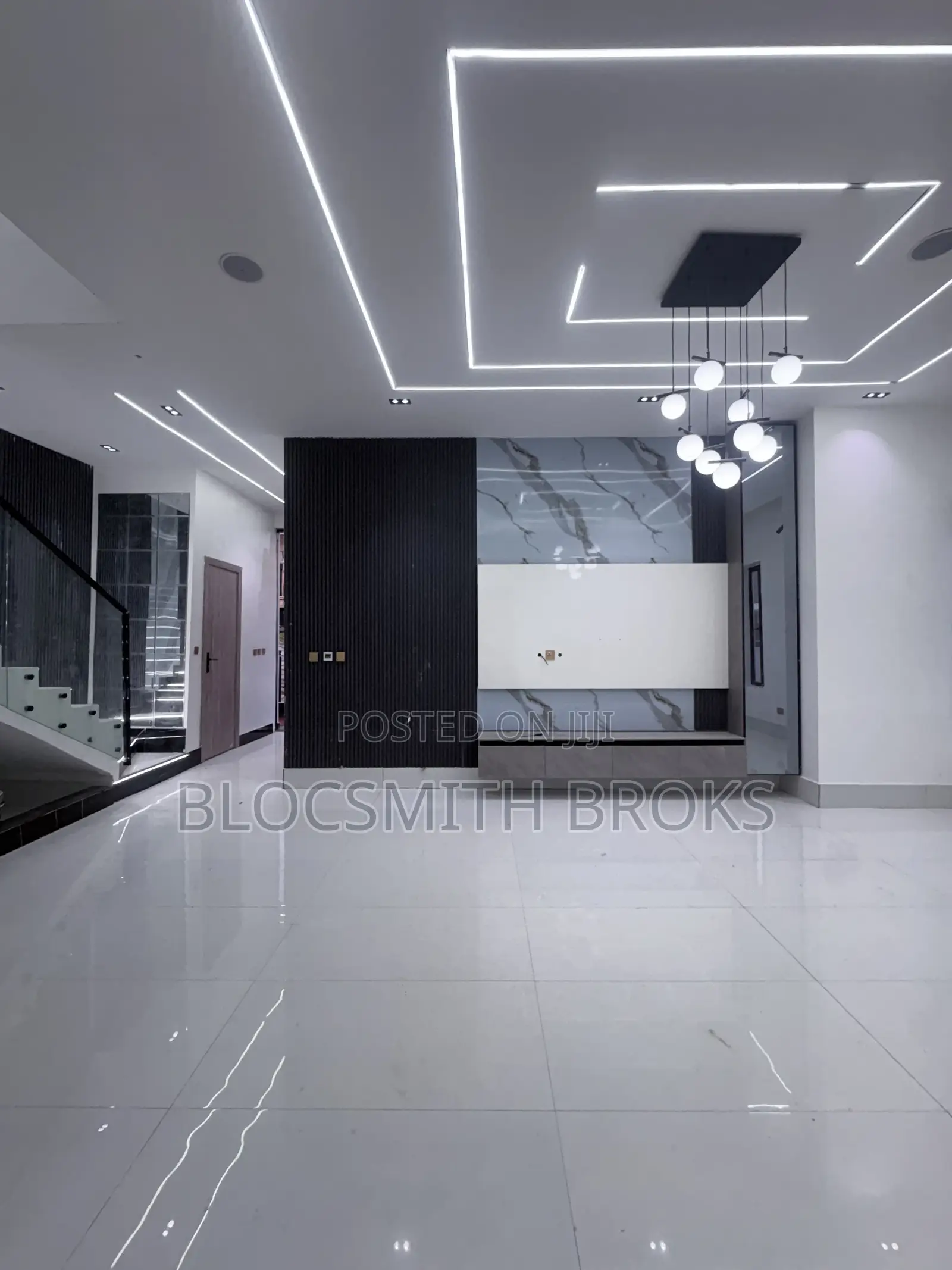 4bdrm Duplex in Ado / Ajah for sale