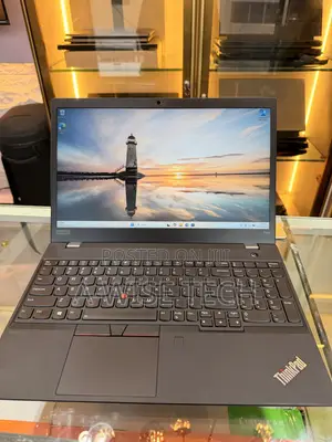 Laptop Lenovo ThinkPad P15s 16GB Intel Core i7 SSD 256GB