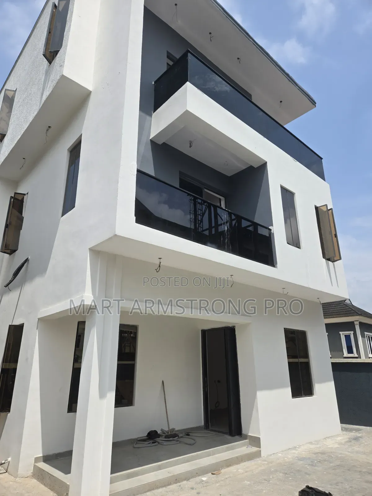 Furnished 5bdrm Maisonette in Westvile Estate, Obafemi-Owode for sale