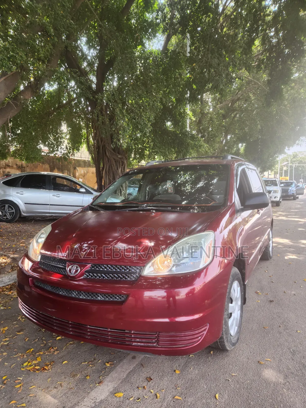 Toyota Sienna 2005 Red