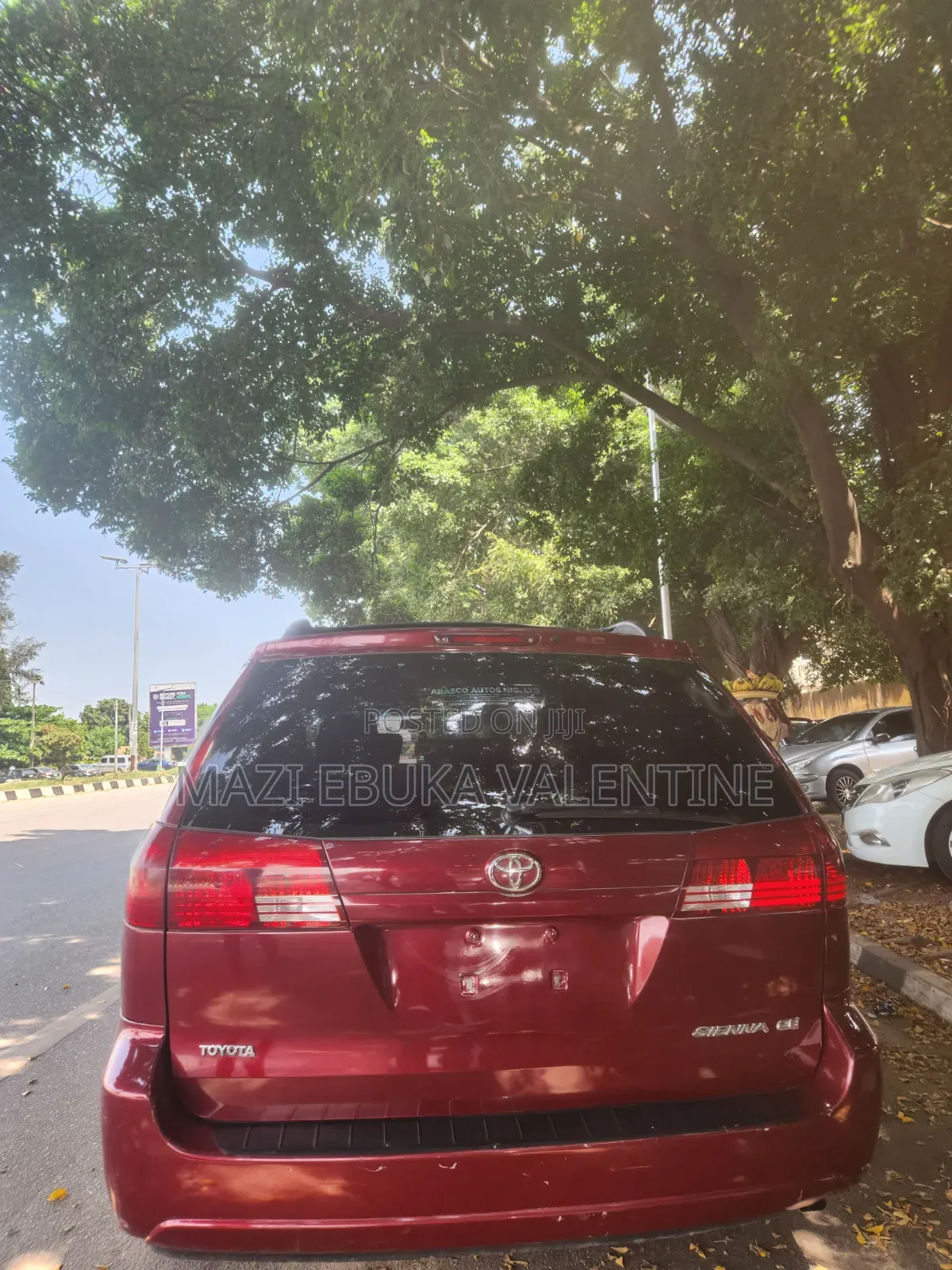 Toyota Sienna 2005 Red