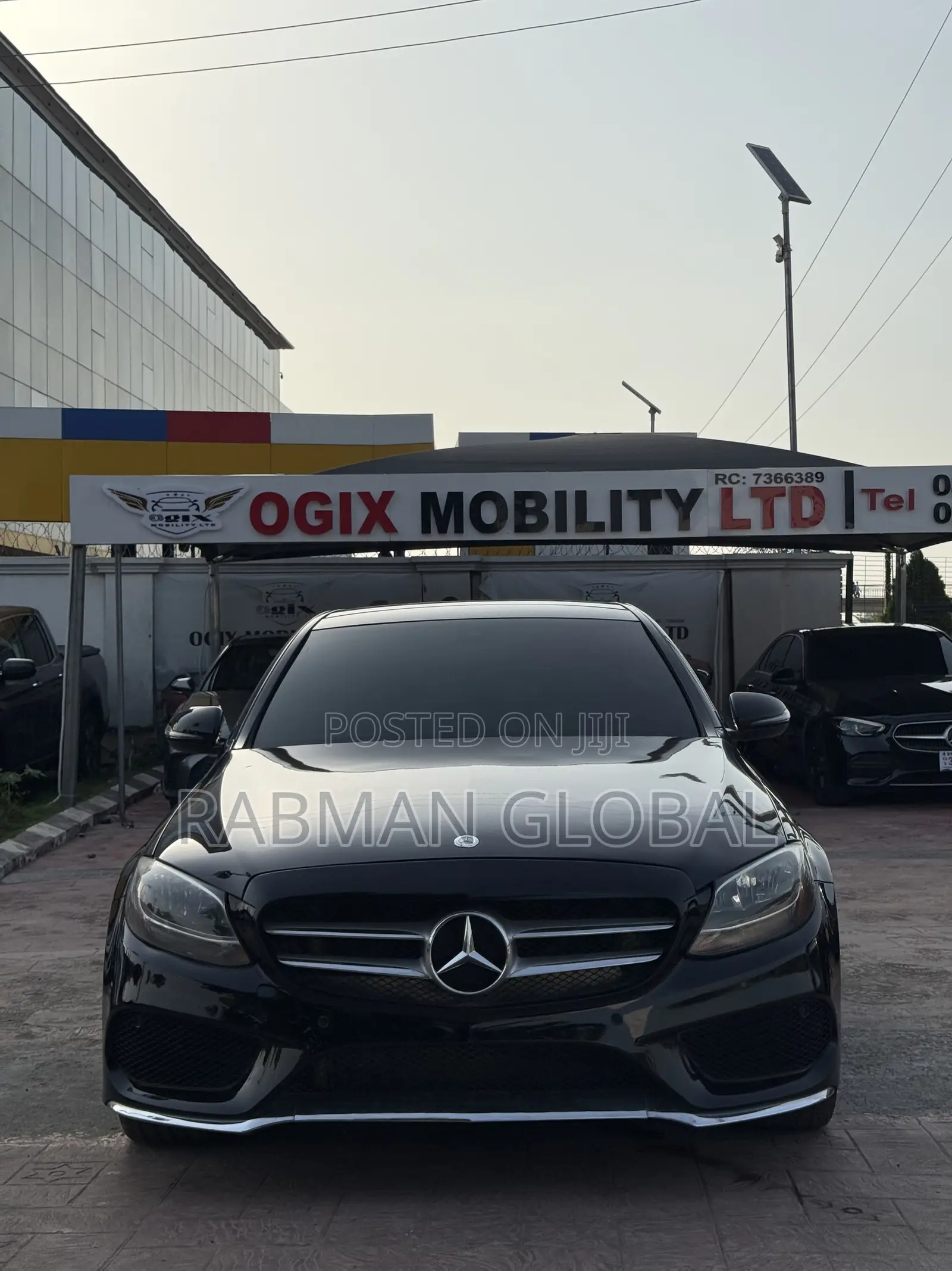 Mercedes-Benz C300 Sport 4Matic Sedan AWD (2.0L 4cyll 7A) 2016 Black