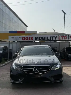 Mercedes-Benz E350 Base 4Matic Sedan AWD (3.5L 6cyl 7A) 2015 Black