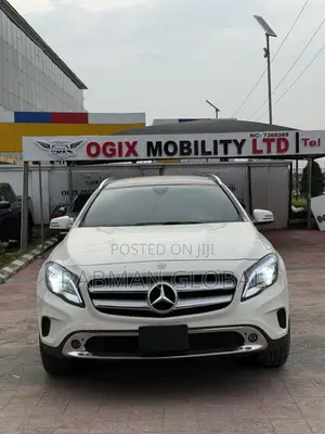 Mercedes-Benz GLA 250 2016 White