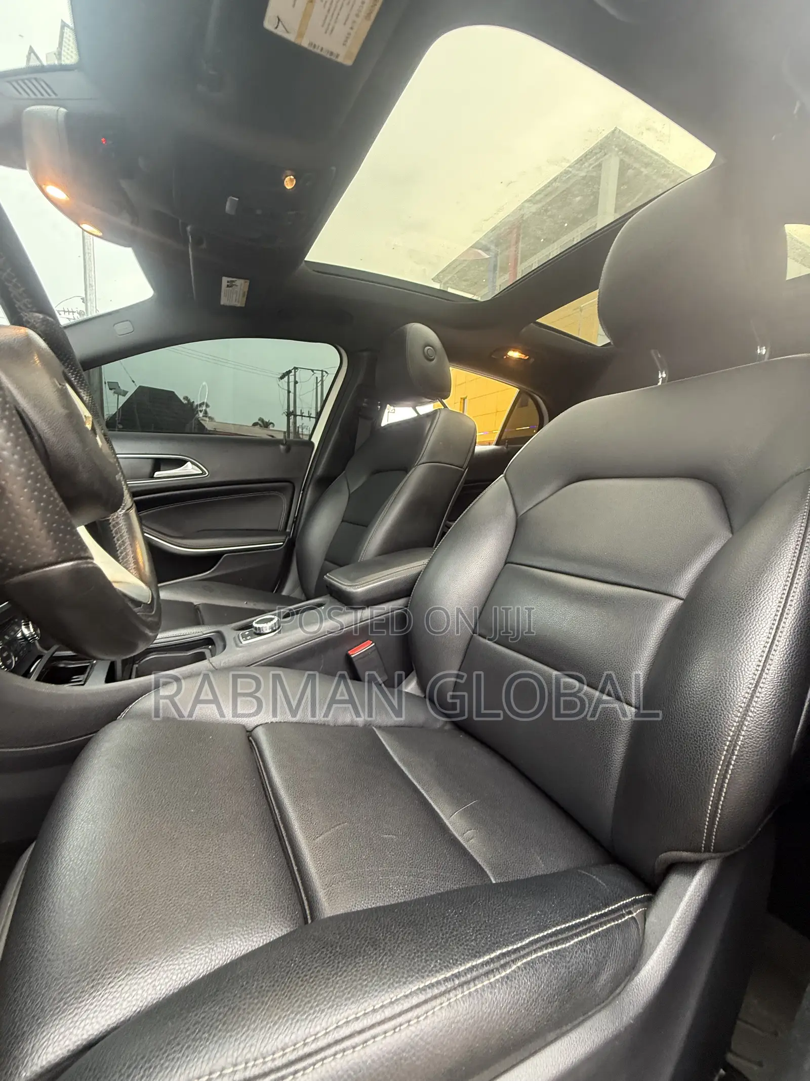 Mercedes-Benz GLA 250 2016 White