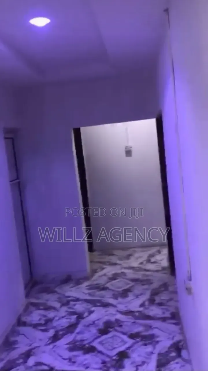 3bdrm Block of Flats in Enugu for sale