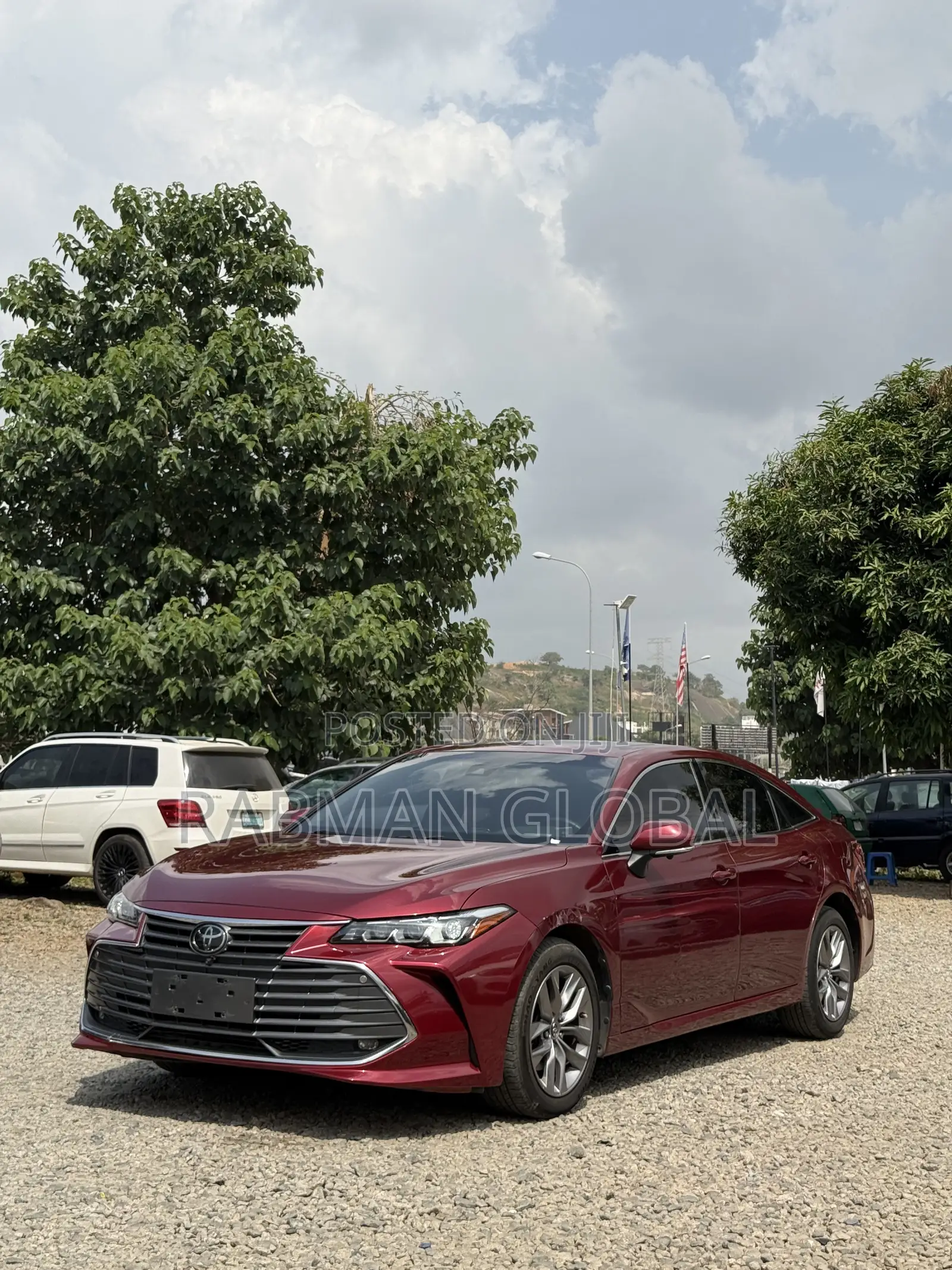 Toyota Avalon 2019 Maroon
