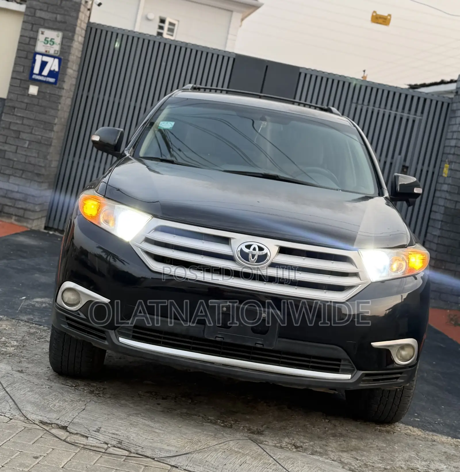 Toyota Highlander 2012 Black