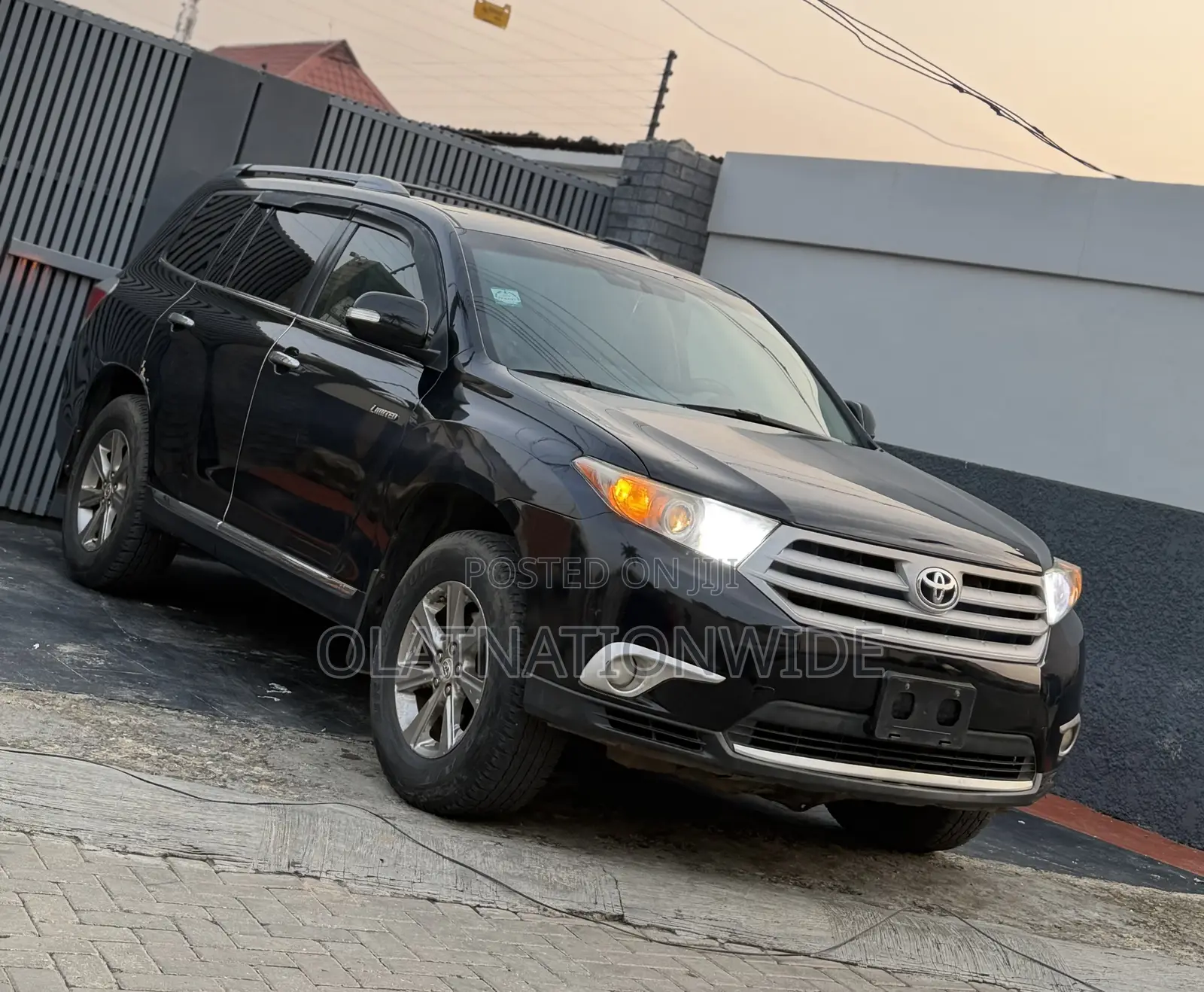 Toyota Highlander 2012 Black