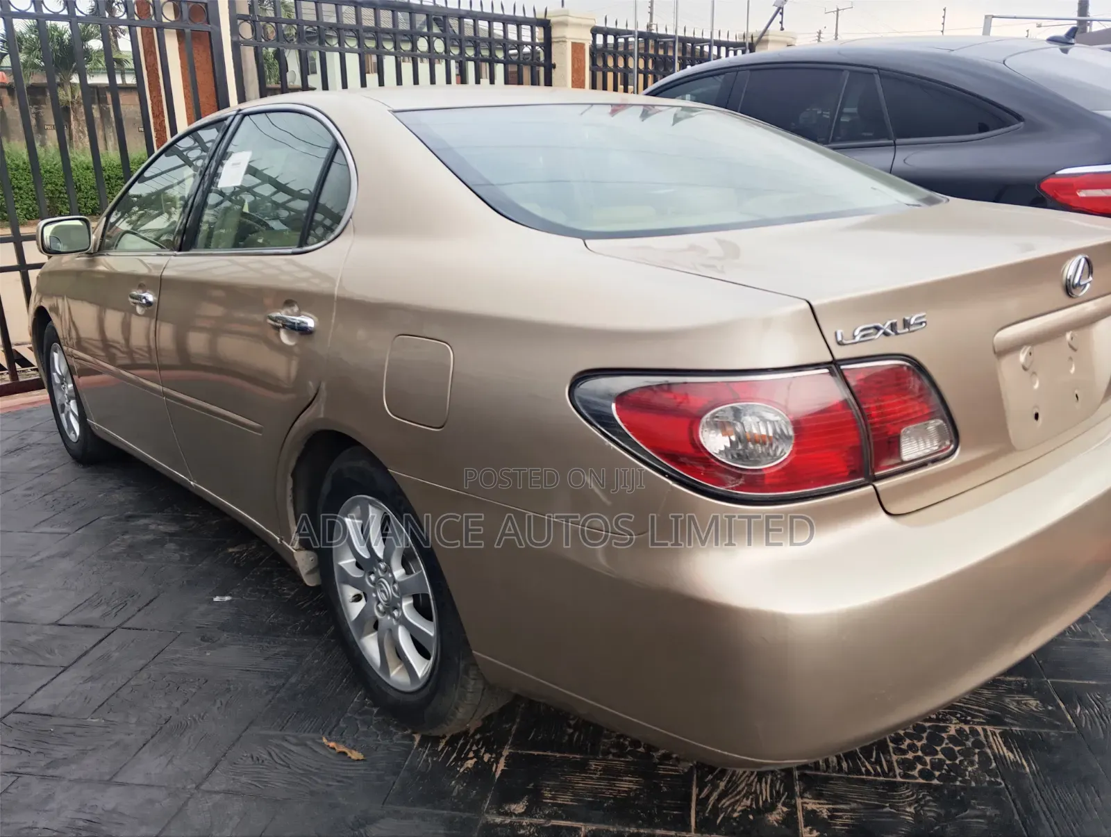 Lexus ES 350 2009 Gold