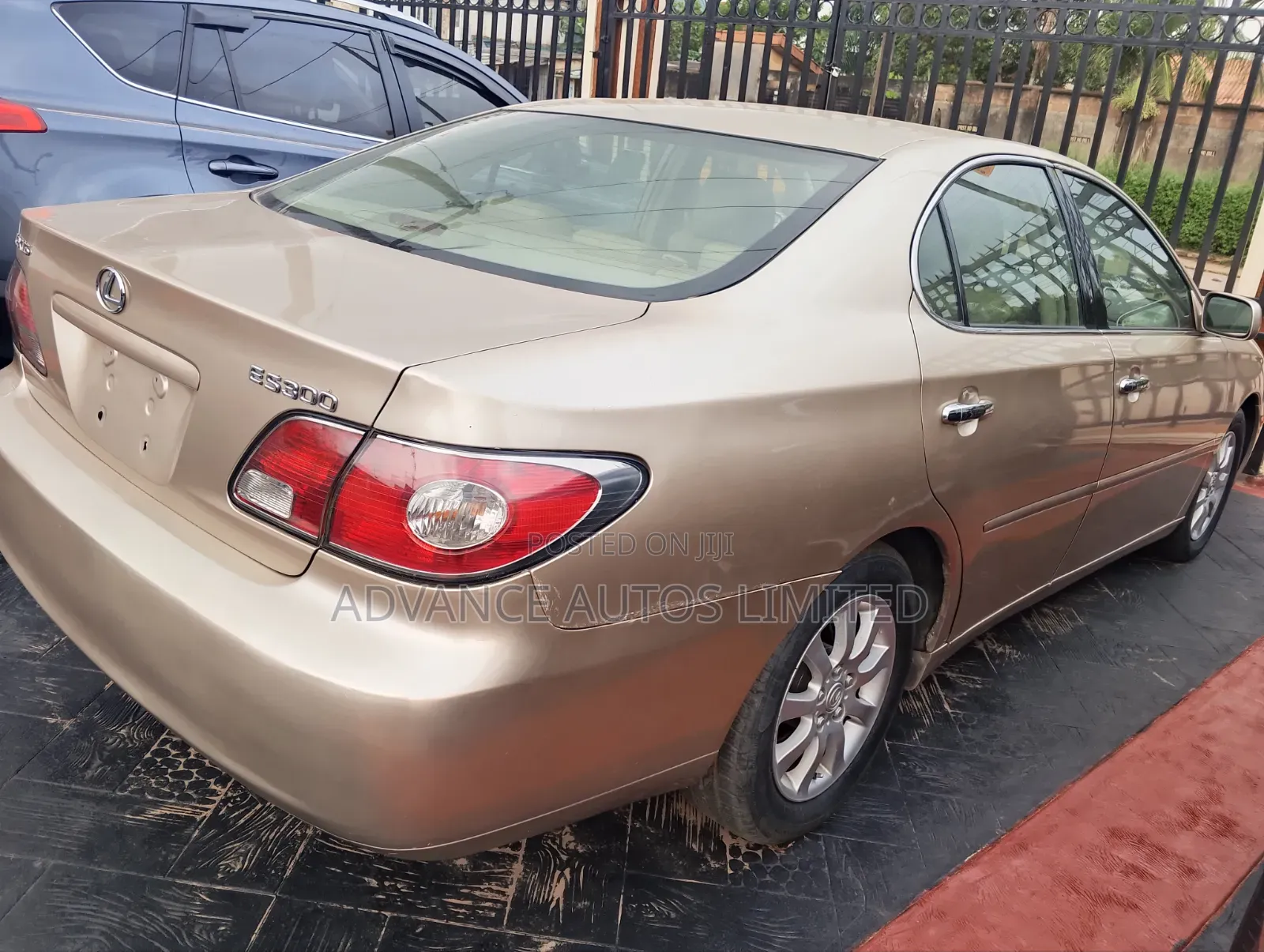 Lexus ES 350 2009 Gold