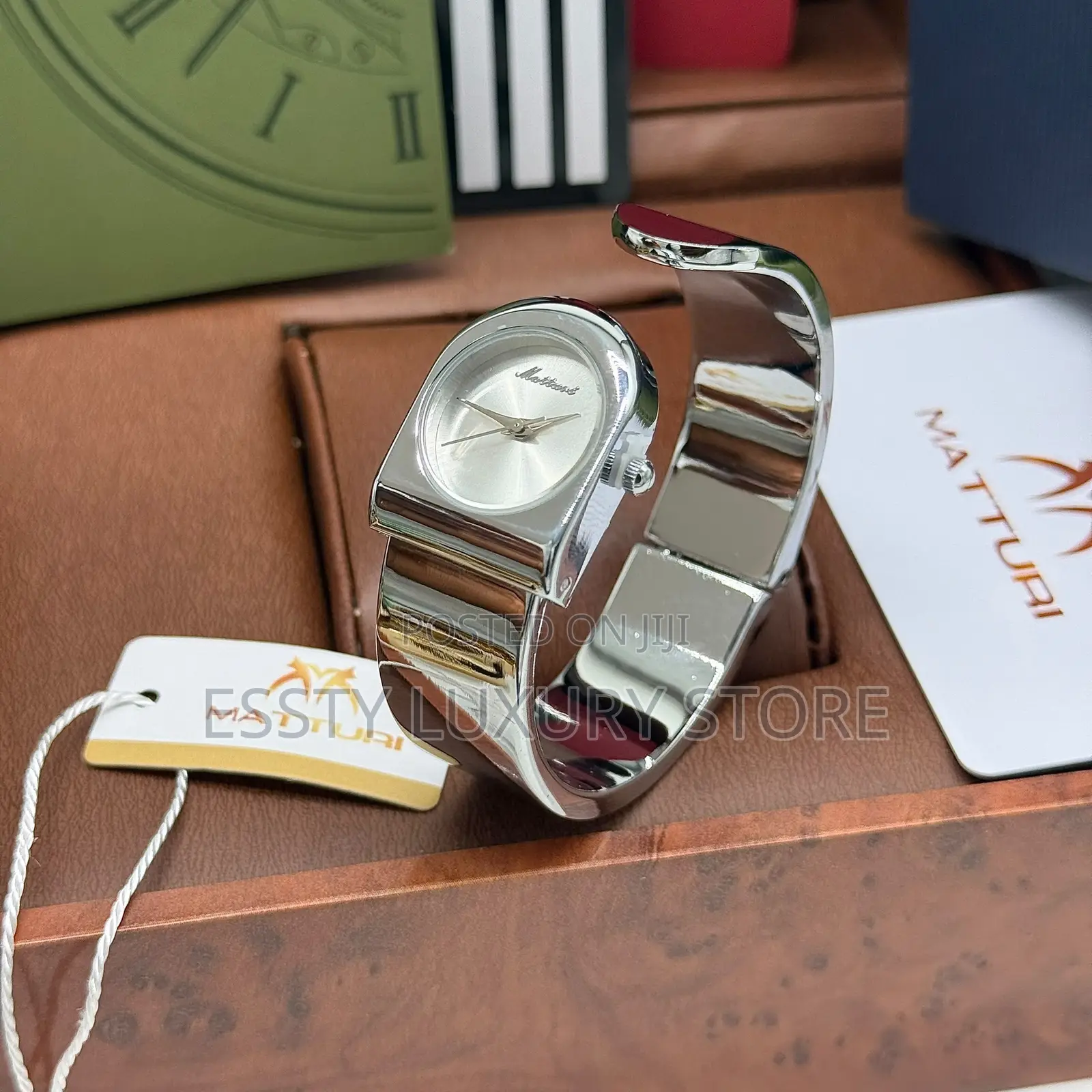 High Quality Luxury Matturi Bangle Watch -Luxury Cuff Watch