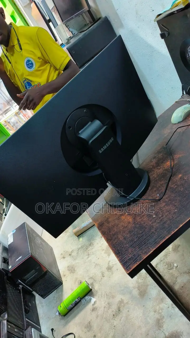 The Samsung U28R550UQP 4k IPs Monitor