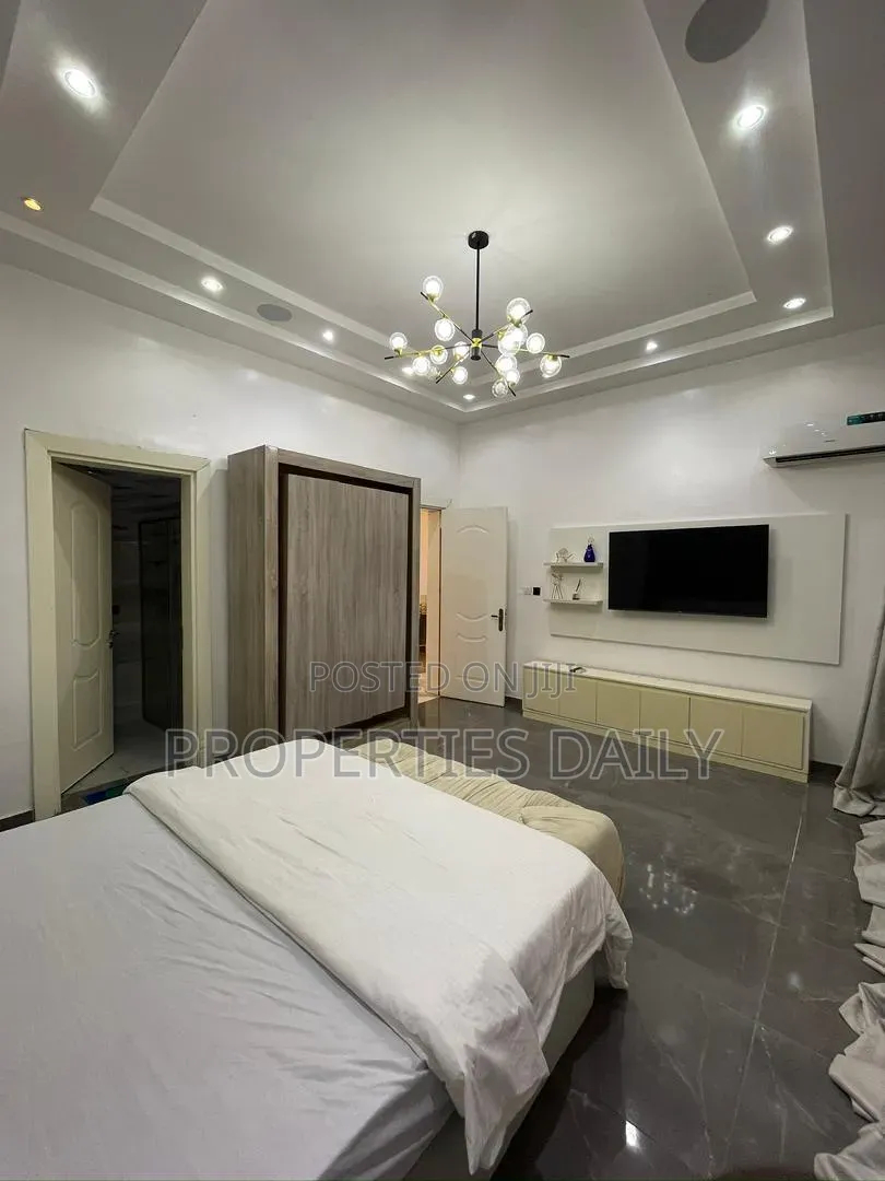 Furnished 3bdrm Duplex in Lekki Phase 1 for rent
