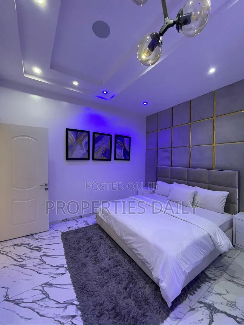 Furnished 3bdrm Duplex in Lekki Phase 1 for rent