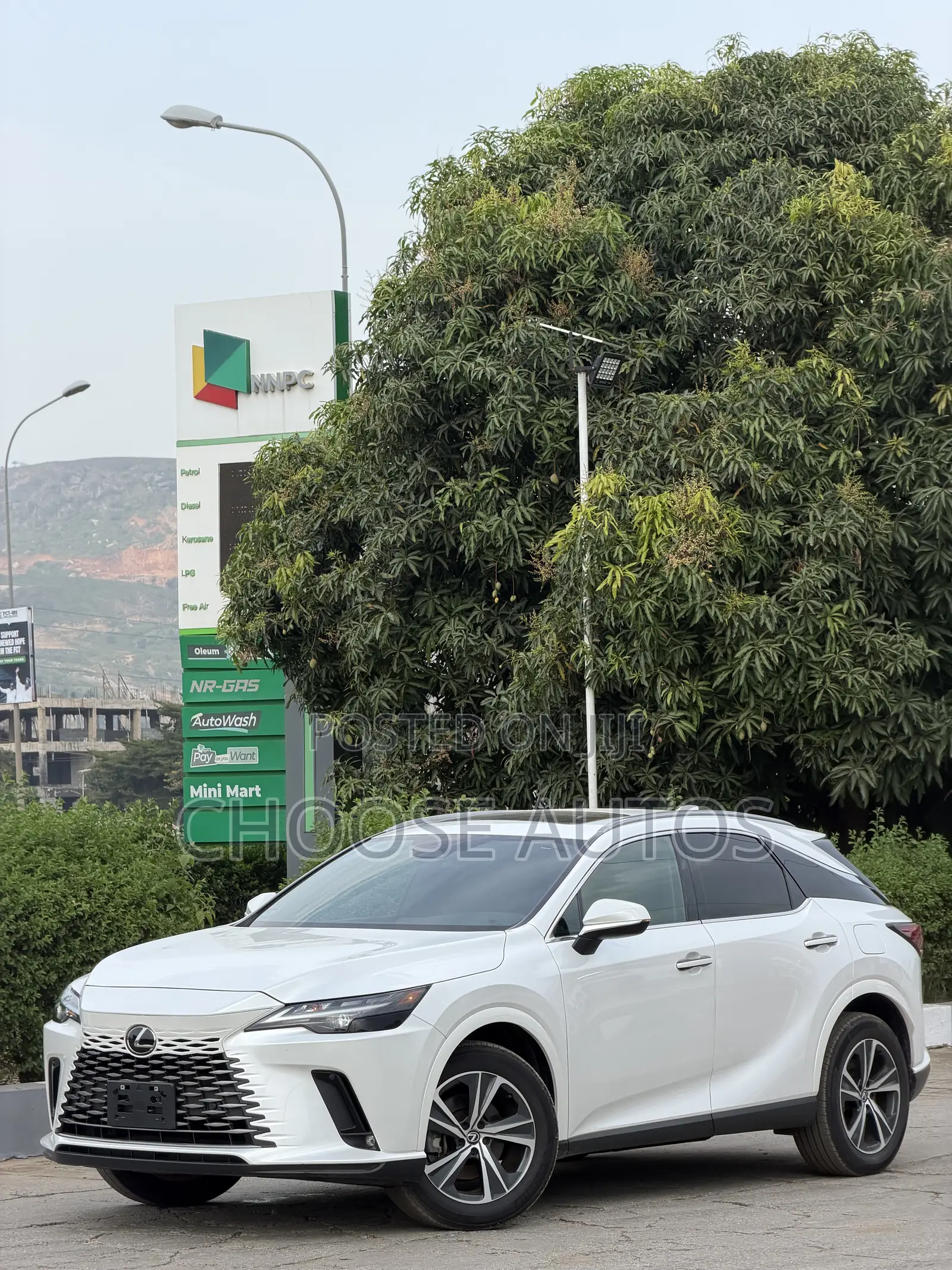 Lexus RX 350h AWD 2025 Off white
