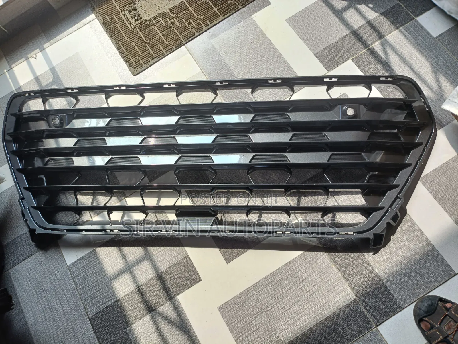 Front Grill (DOWN)Toyota Highlander Grand 2024-2025