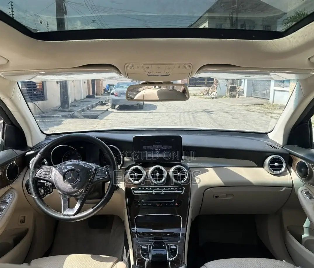 Mercedes-Benz GLC-Class 2018 White