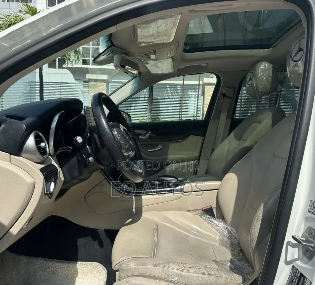 Mercedes-Benz GLC-Class 2018 White