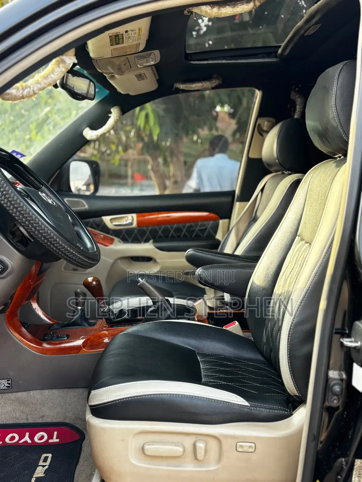 Toyota Land Cruiser Prado 2012 Black