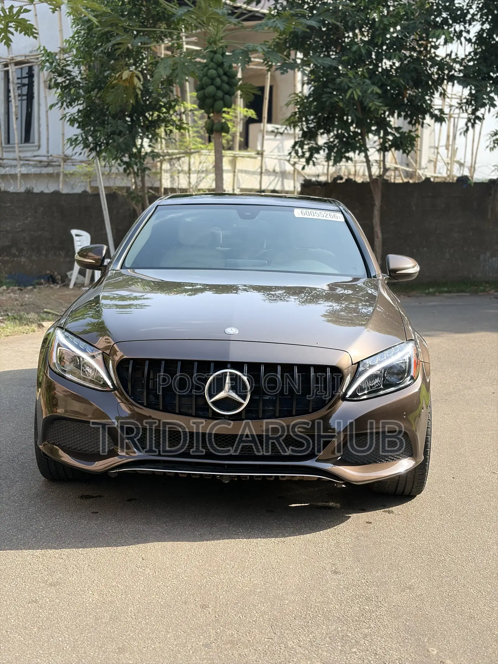 Mercedes-Benz C300 Luxury 4dr AWD 4Matic Sedan (2.0L 4cyl 7A) 2015