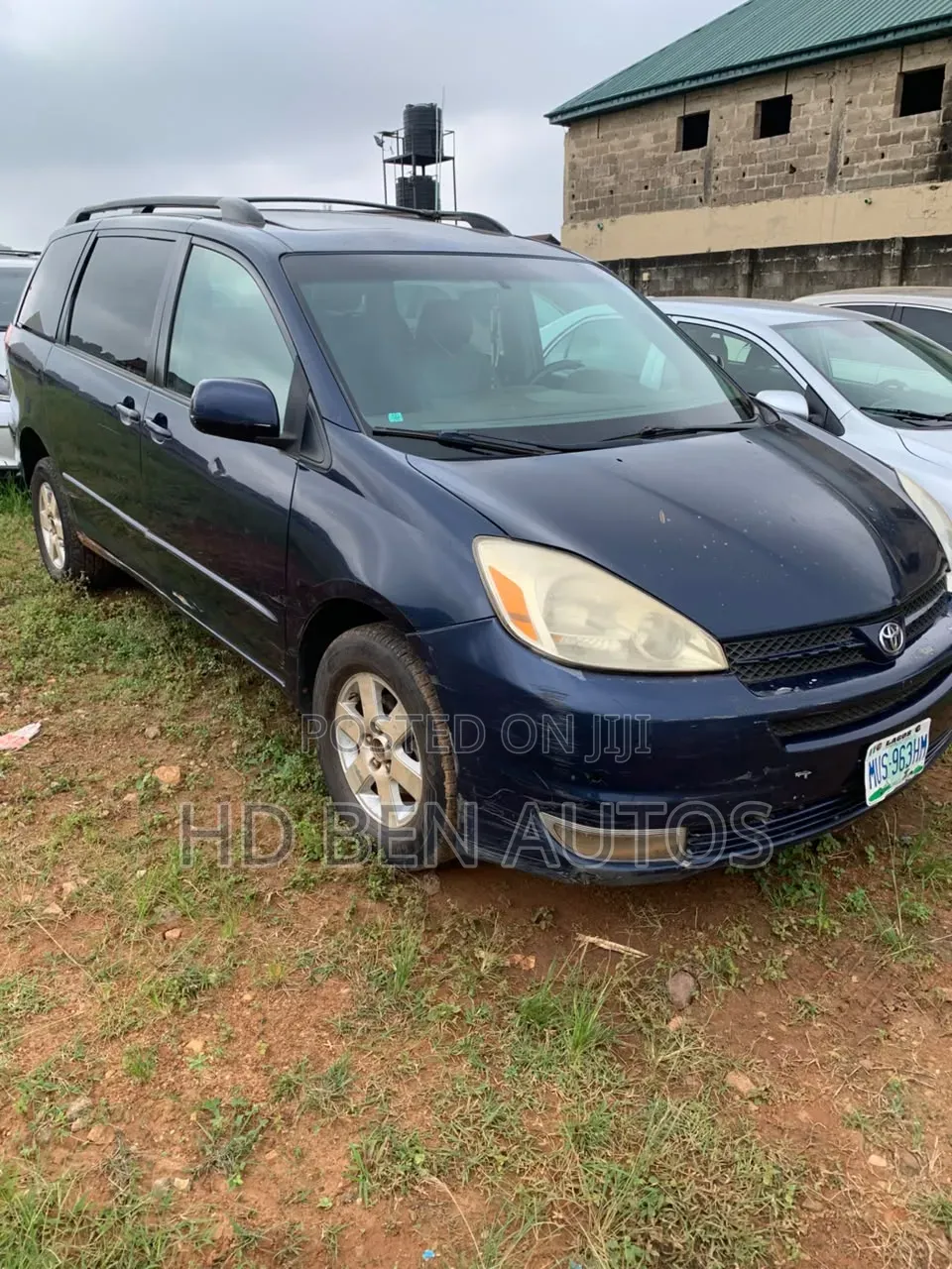 Toyota Sienna XLE AWD (3.3L V6 5A) 2004 Blue