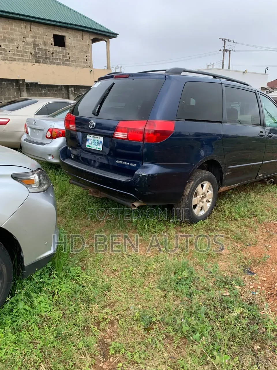 Toyota Sienna XLE AWD (3.3L V6 5A) 2004 Blue