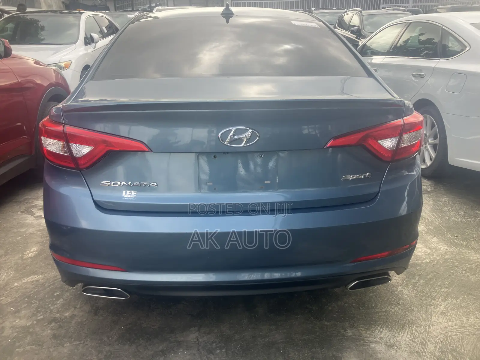 Hyundai Sonata Sport 2.0T Sedan FWD (2.0L 4cyl 6A) 2017 Blue