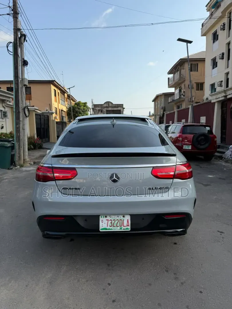 Mercedes-Benz GLE-Class 2016 Gray