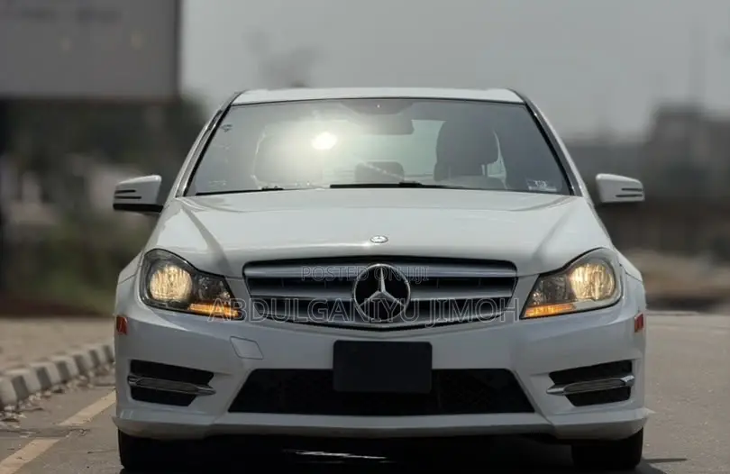 Mercedes-Benz C300 2013 White