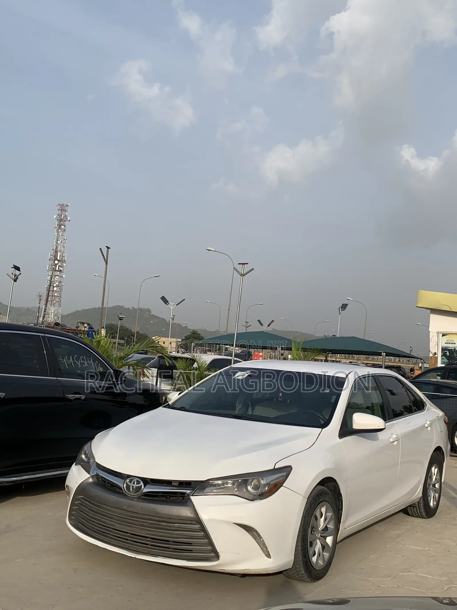 Toyota Camry 2016 White