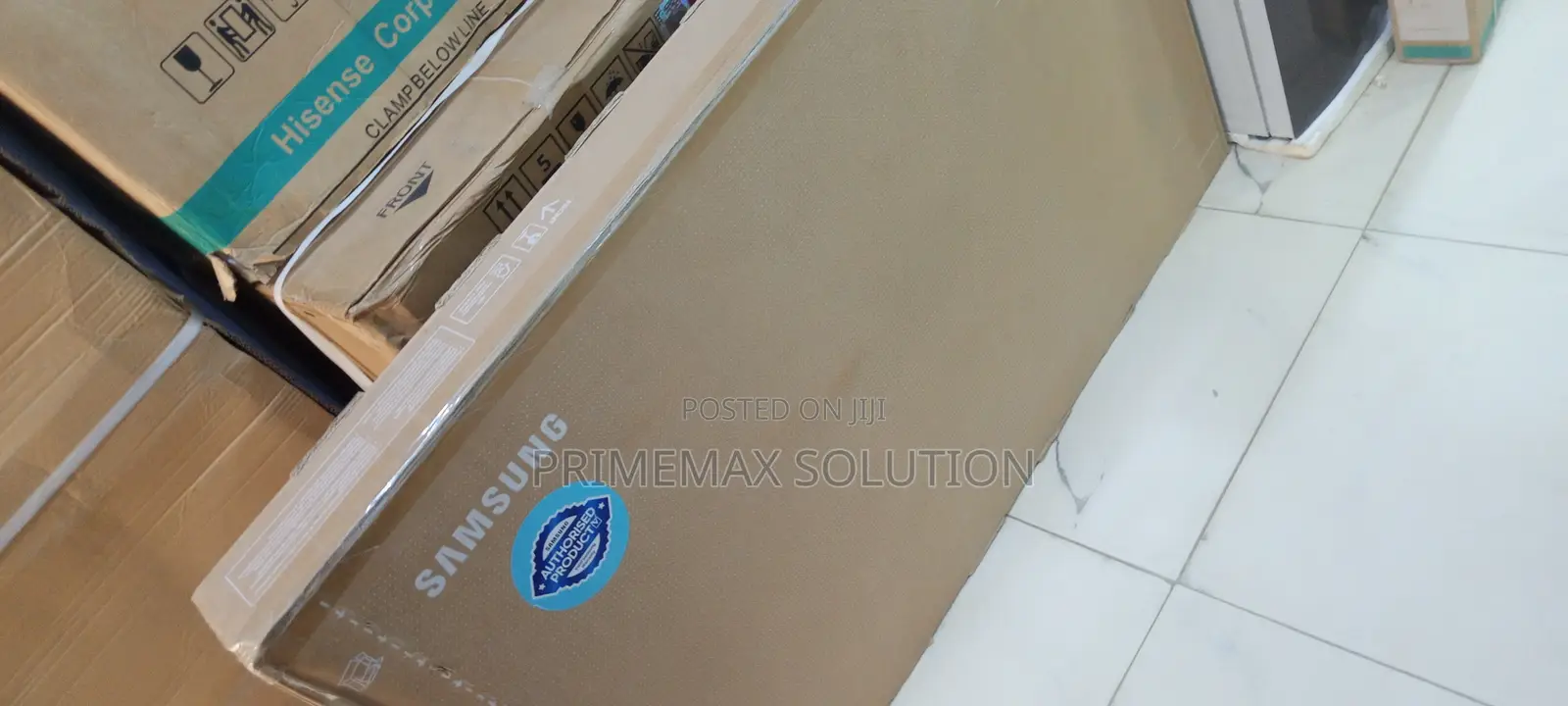 Samsung 55" QA55Q8FAAU QLED TV for Immersive Home Entertainment