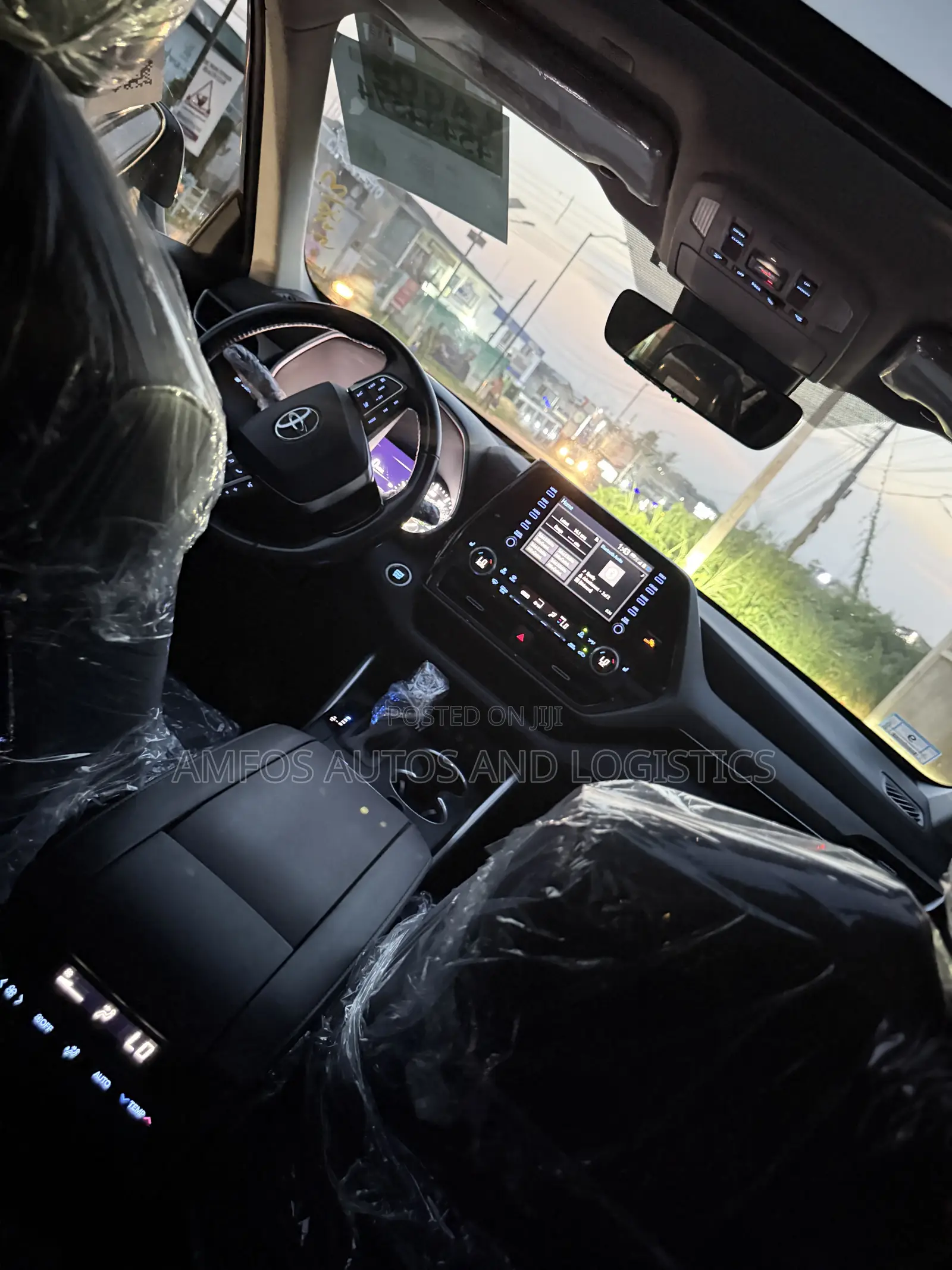 Toyota Highlander XLE 2021 Black