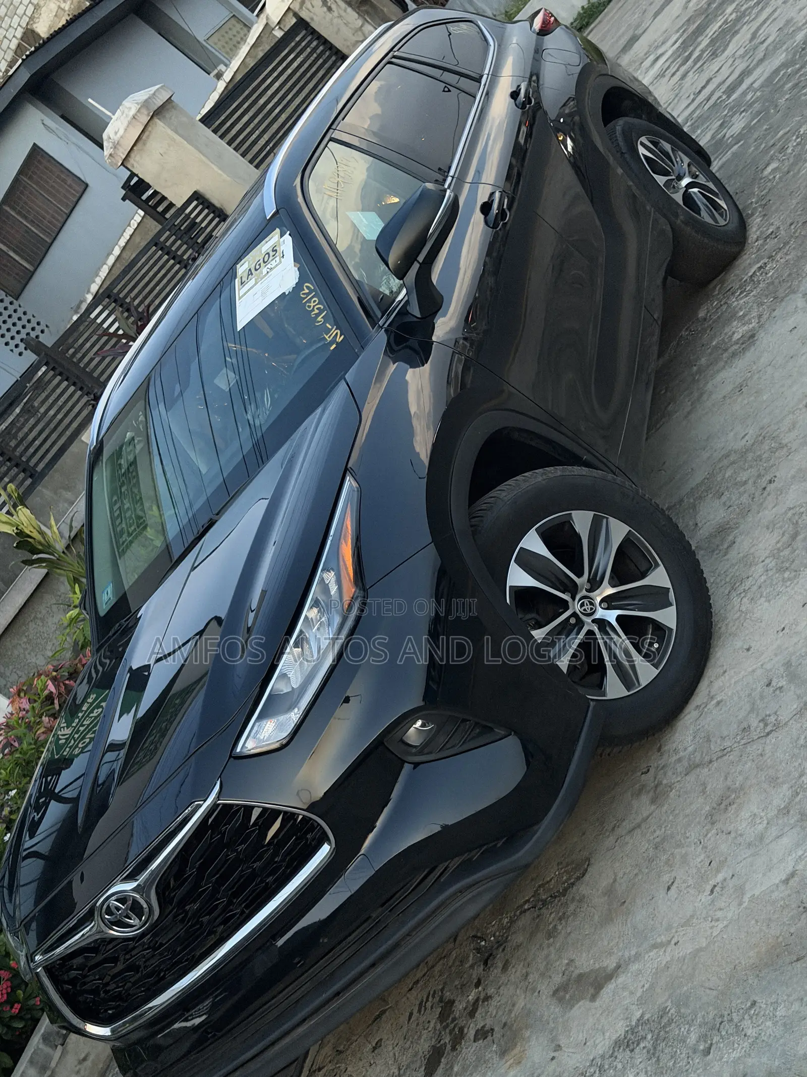 Toyota Highlander XLE 2021 Black