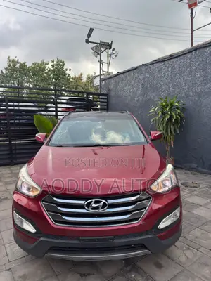 Hyundai Santa Fe Limited 4dr SUV AWD (3.3L 6cyl 6A) 2015 Red