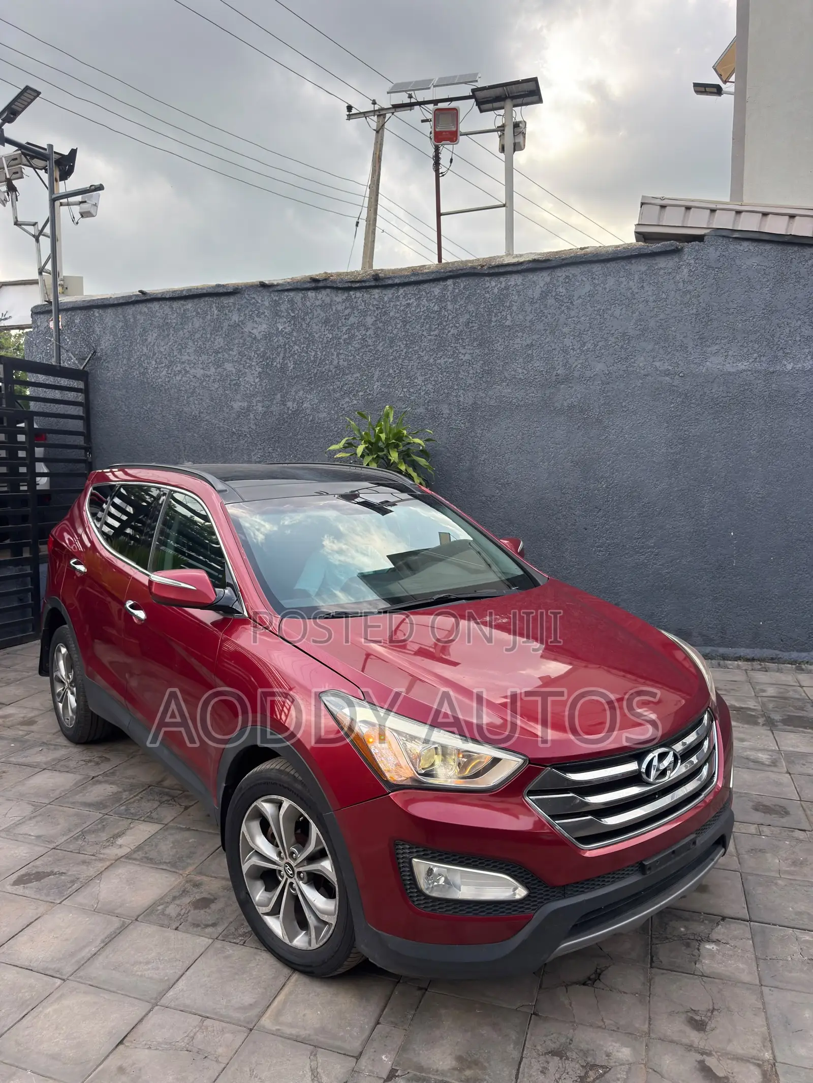 Hyundai Santa Fe Limited 4dr SUV AWD (3.3L 6cyl 6A) 2015 Red