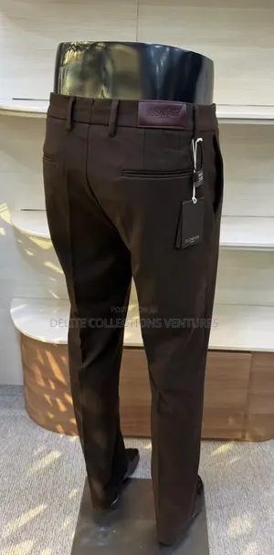 *Original Slowear Italian Pant Available in Store 32 —— 40